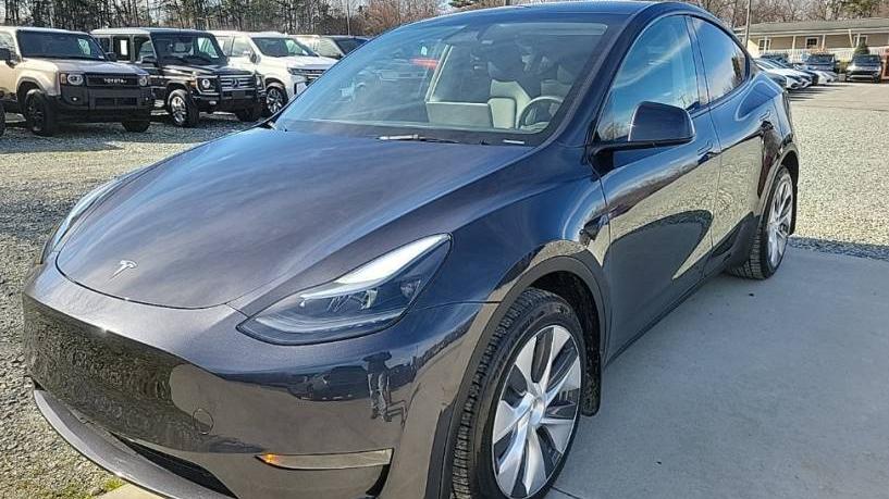 TESLA MODEL Y 2024 7SAYGDEE3RA225117 image